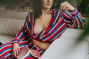 Syrianne call girls in West Melbourne